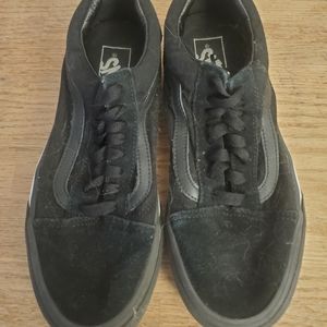 Black Unisex Vans